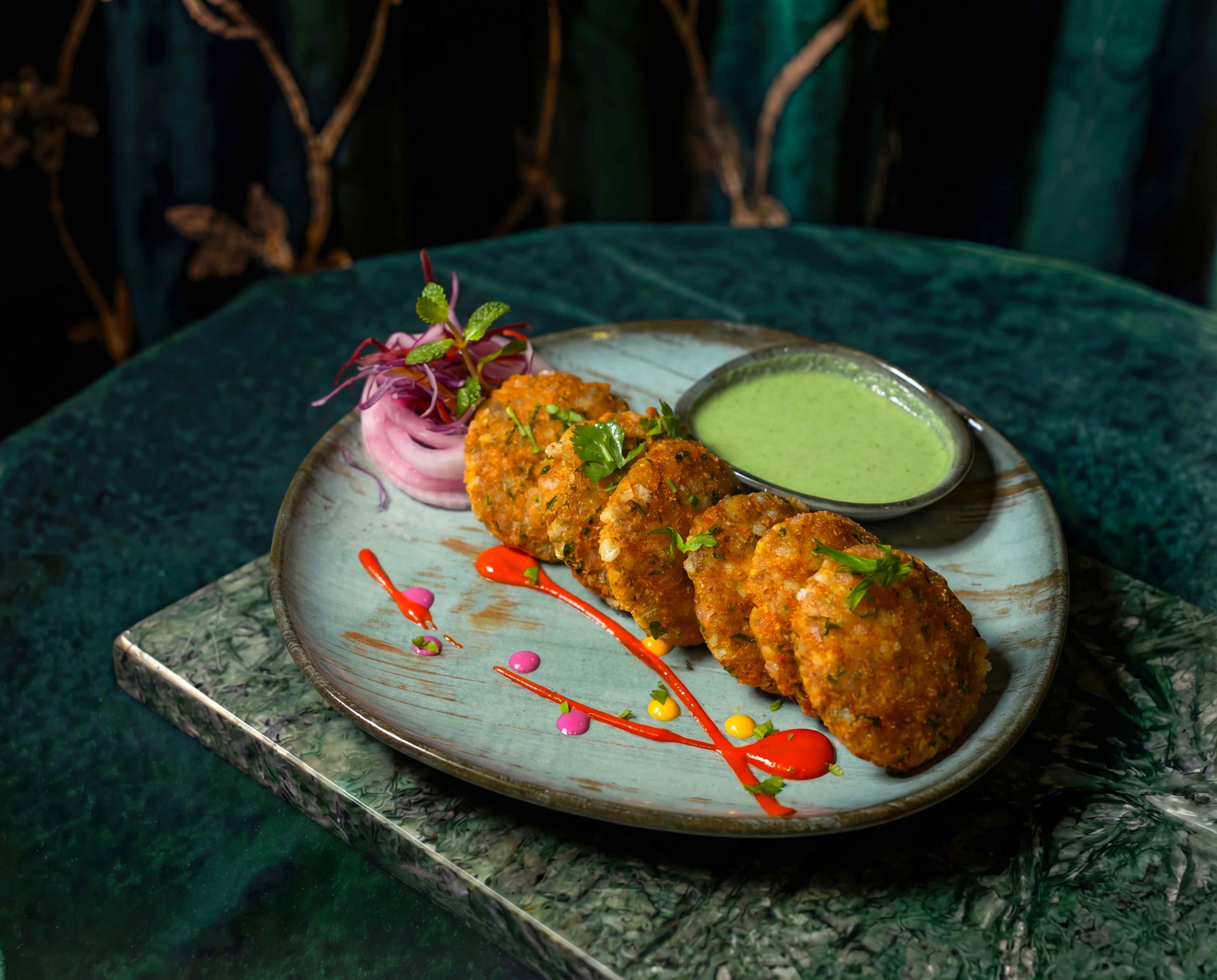 Aloo Mothi tikki